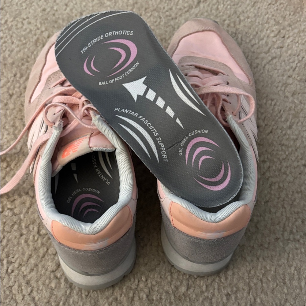 New Balance 696 Pink and Gray sneakers size 7 women - Picture 8 of 8